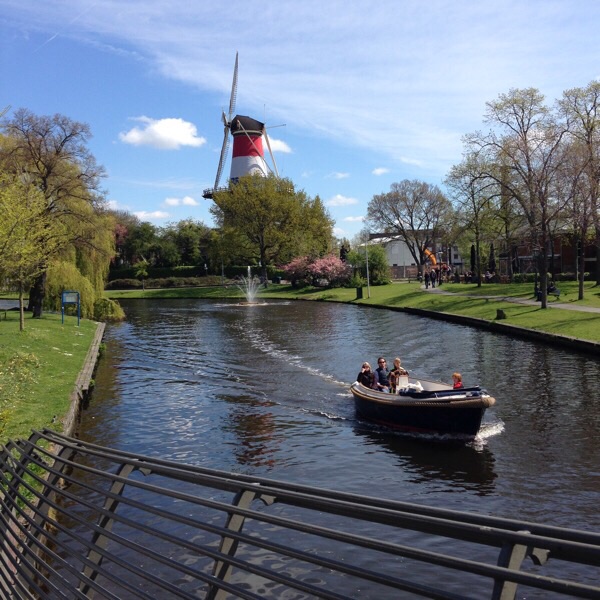 Leiden windmill and canal